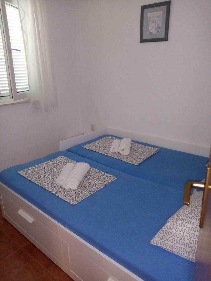 Apartment Pepi Povljana Exteriér fotografie